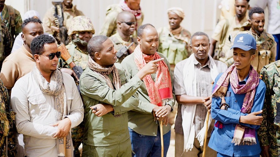 Booqashada Wasiirka Amniga iyo Gudoomiye Najax.jpg